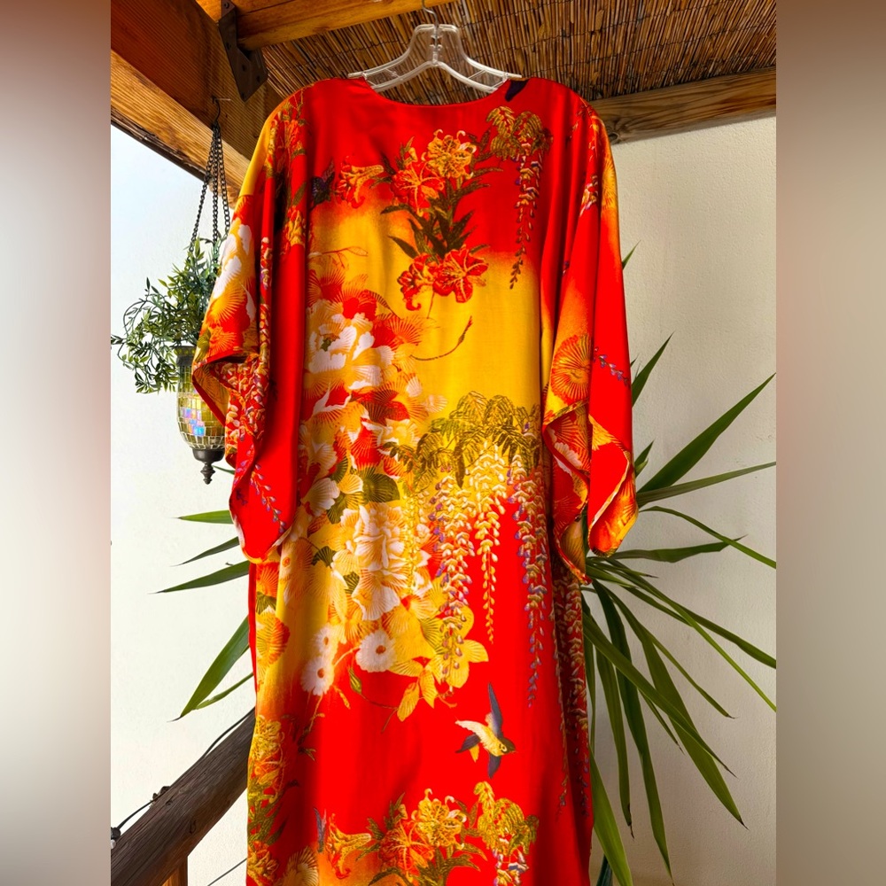 Natori silky v-neck Asian floral caftan with kimono sleeves and side slit.